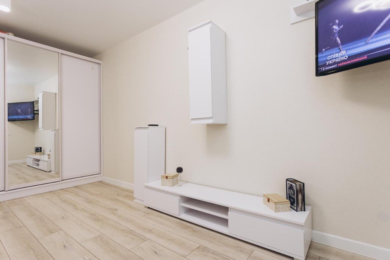 Apart-Smart 5.26 Near Lavina 5 Floor Kharkovskaya Sumy Bagian luar foto